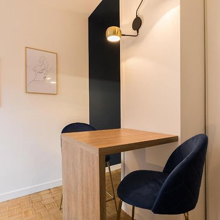 Apartamento Dify Charme - Bord Du Rhone Lyon Exterior foto